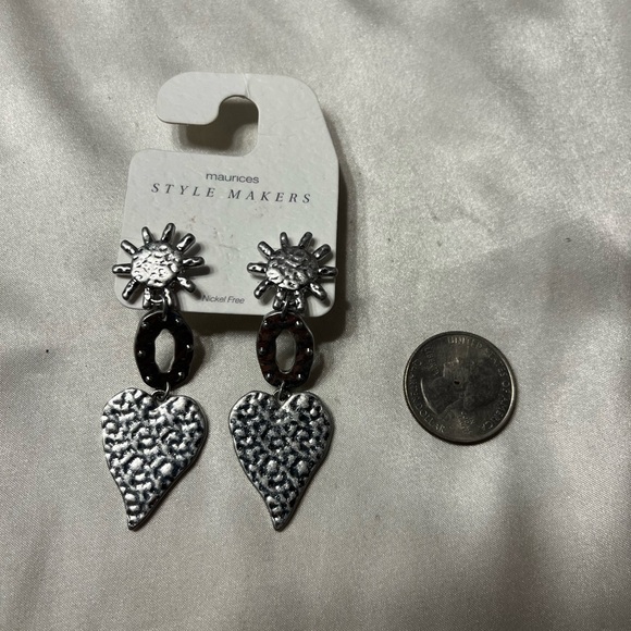 Maurice’s heart and sun earrings - Picture 2 of 2